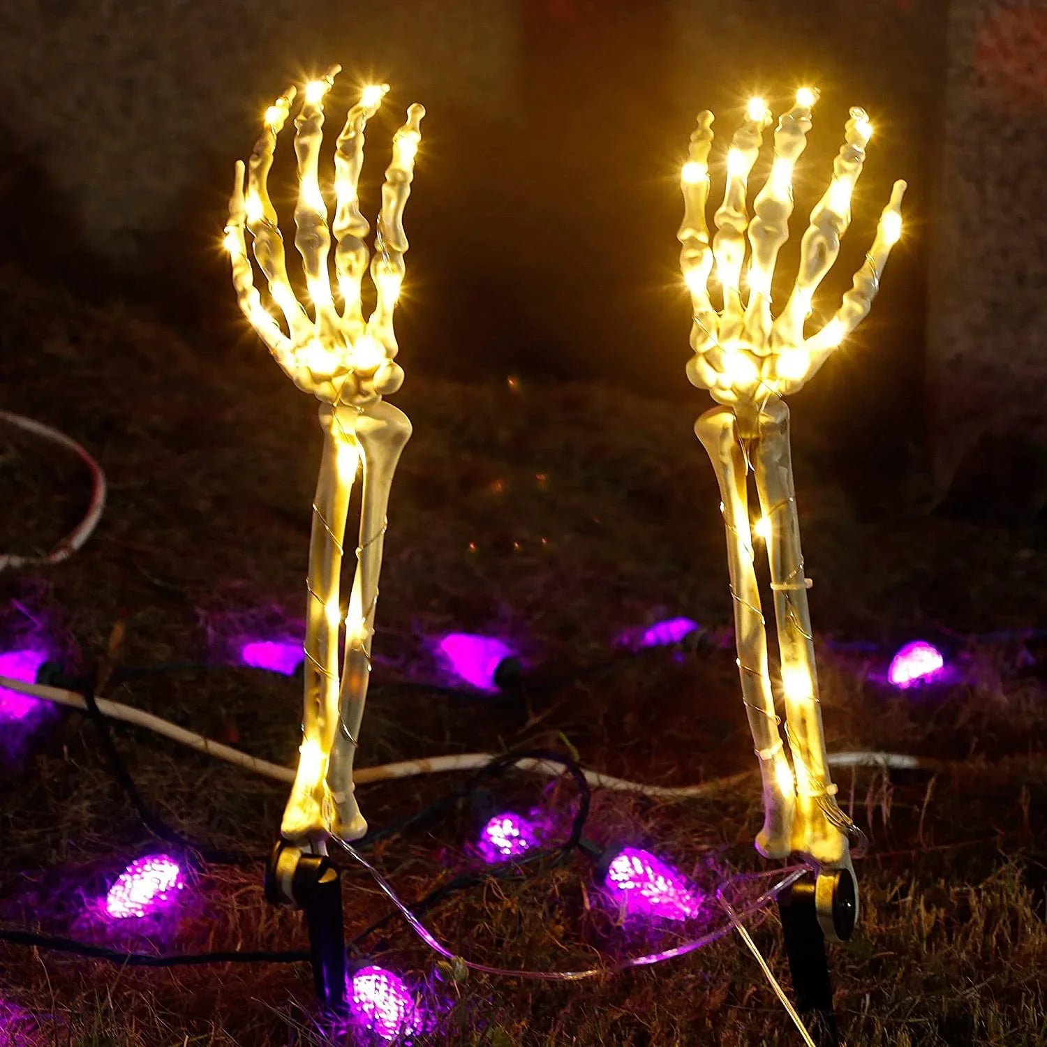 Halloween Skeleton Hand Garden Ornament - Solar LED Glowing Ghost Hands Decoration